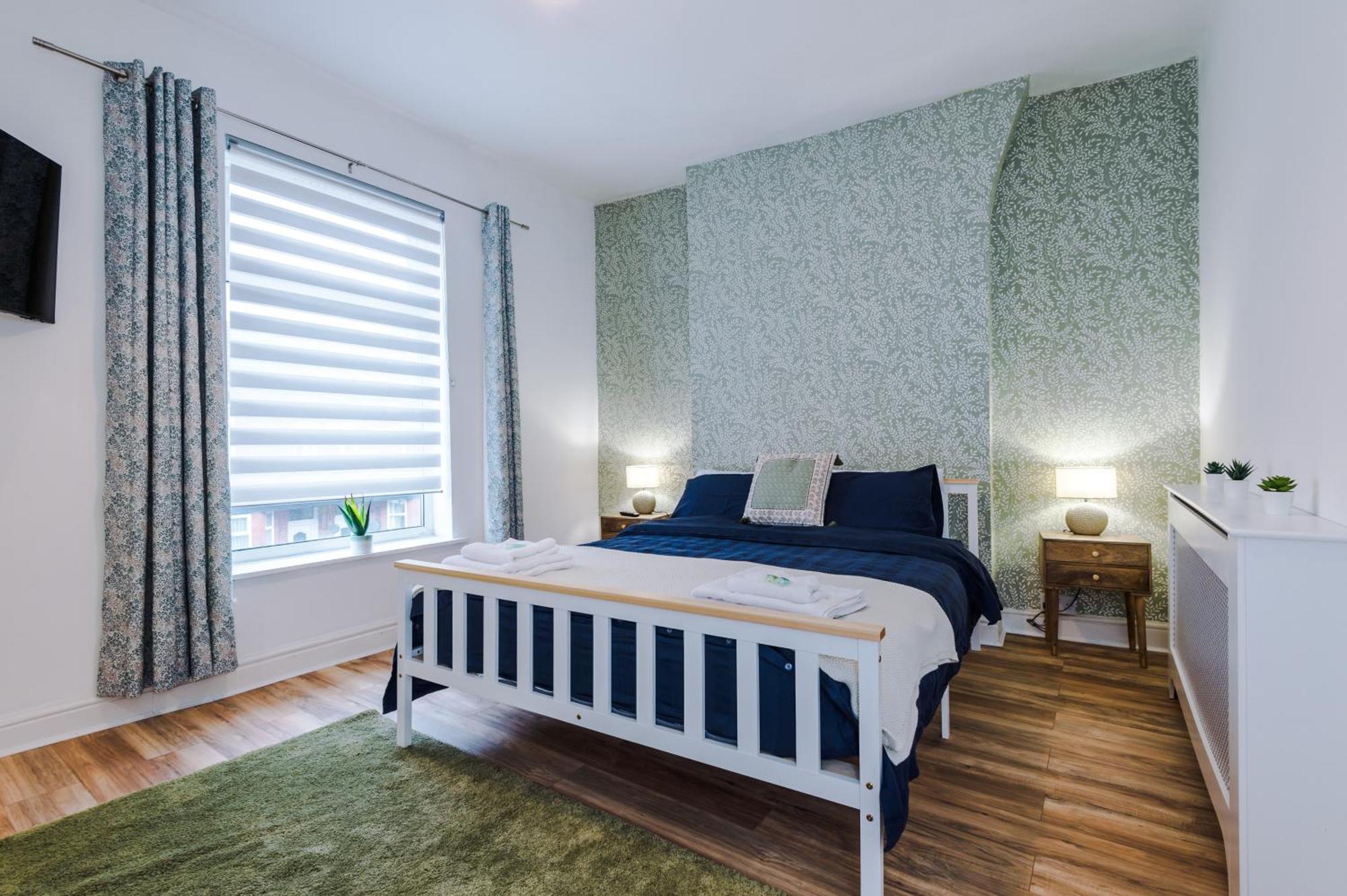 4 Bedroom Victorian House Манчестер Екстер'єр фото